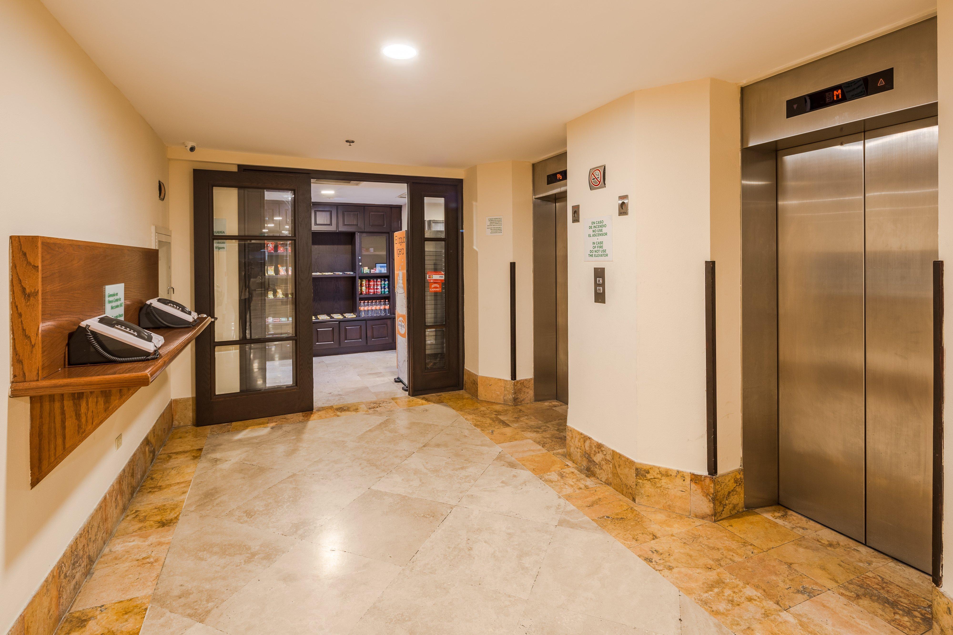 Holiday Inn Monterrey Valle By Ihg San Pedro Garza García Exterior foto